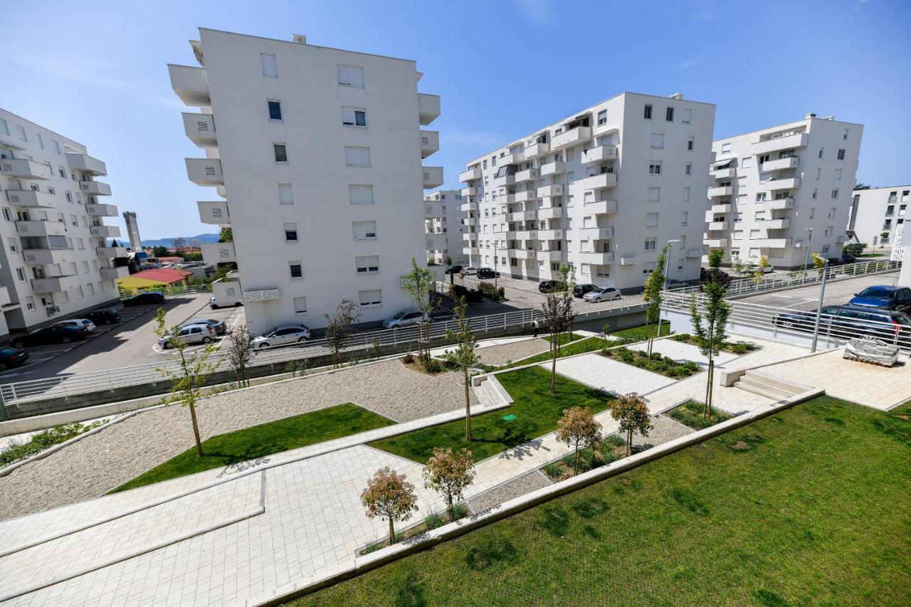 Sigma Exclusive Apartment *